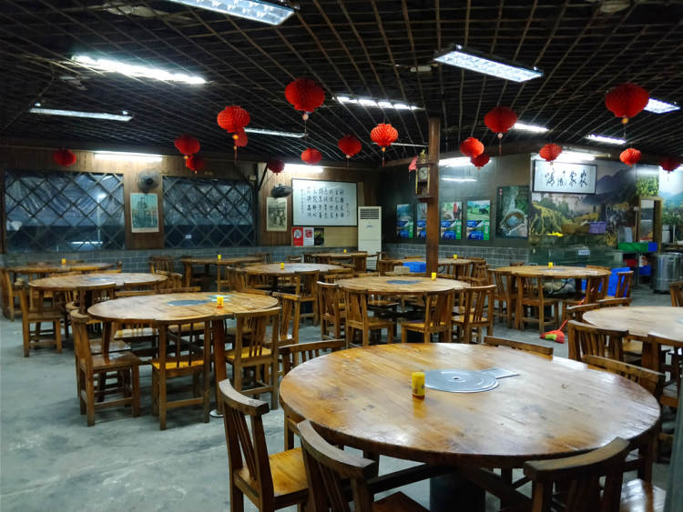 華美農(nóng)場農(nóng)家宴餐館