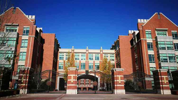 北京鼎石學(xué)校