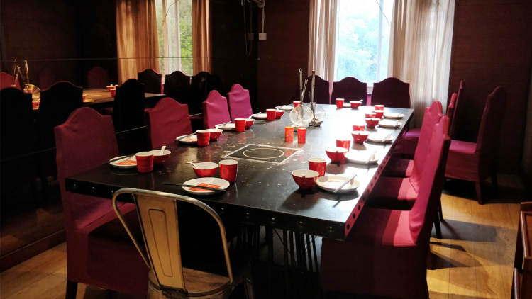 牛很鮮潮汕牛肉火鍋(國(guó)大城市廣場(chǎng)店)