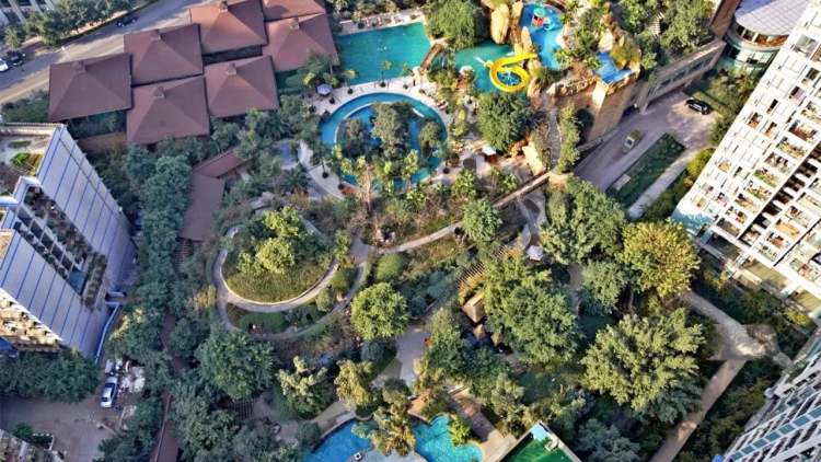 海棠曉月圣地溫泉度假酒店