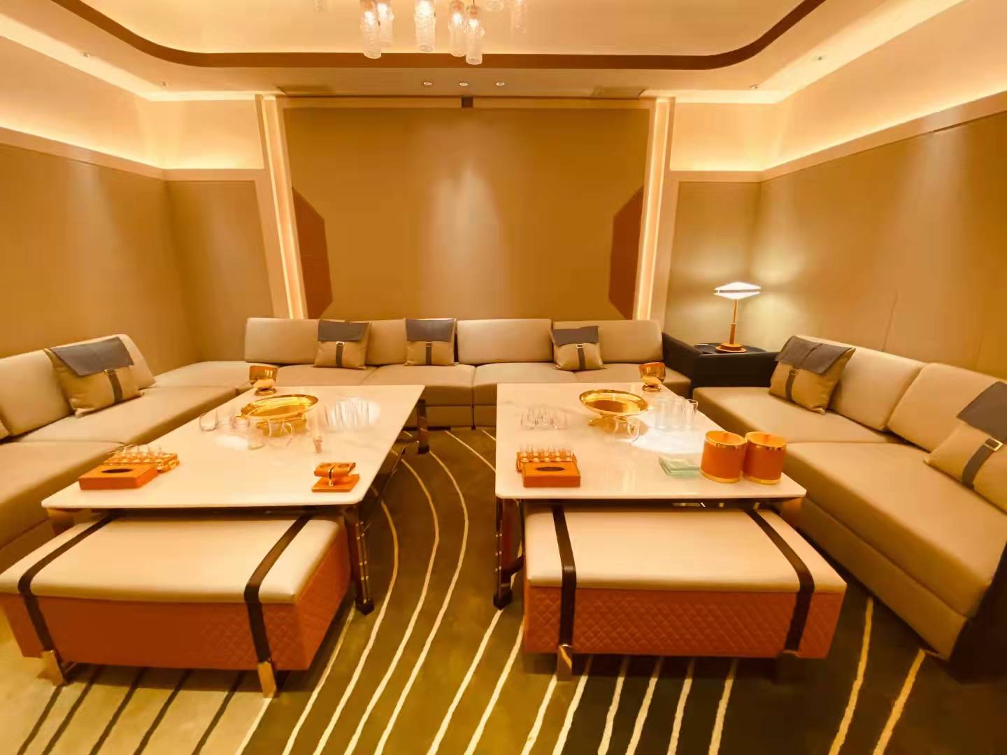 佛山十大高端商務(wù)KTV排名，這幾家讓你迷醉夜生活