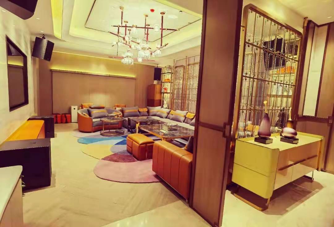 佛山高端夜總會(huì)有什么推薦、哪家夜總會(huì)比較好玩