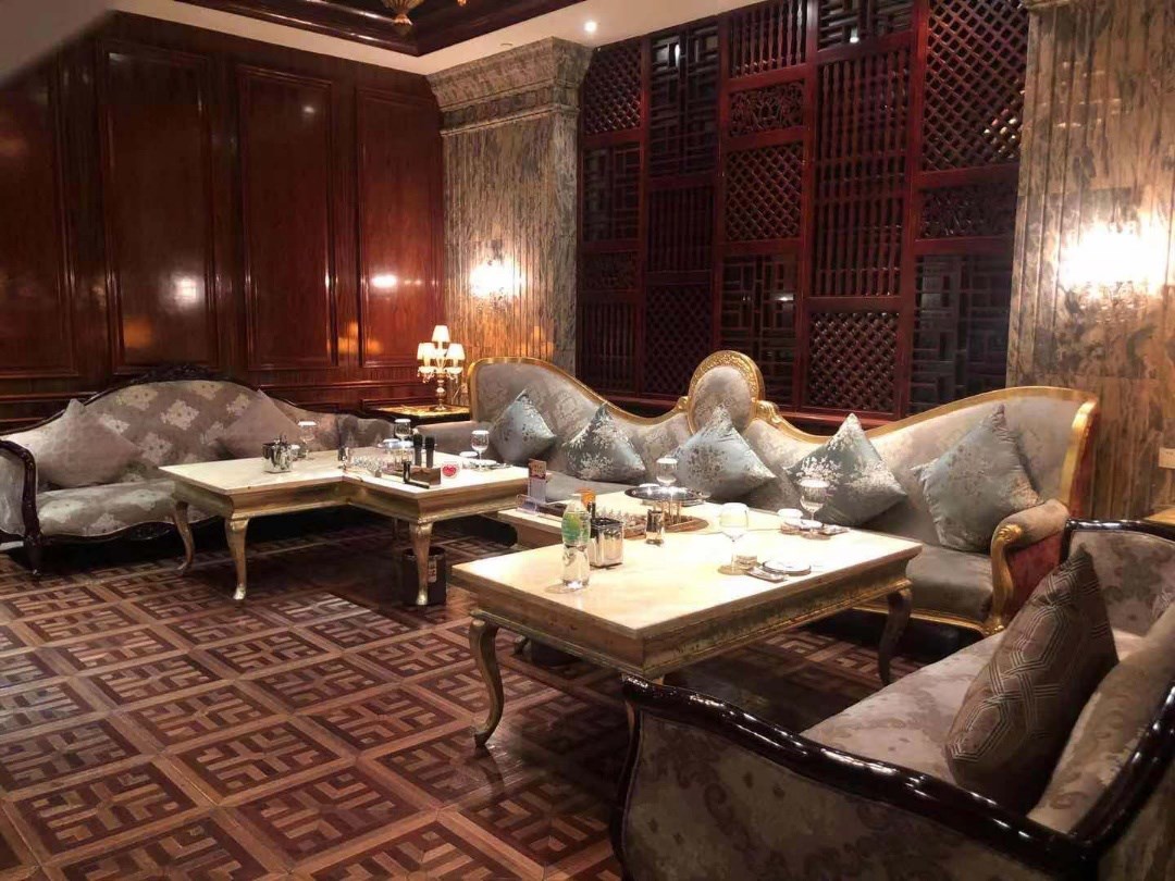 南充商務(wù)KTV十大排名電話預(yù)約