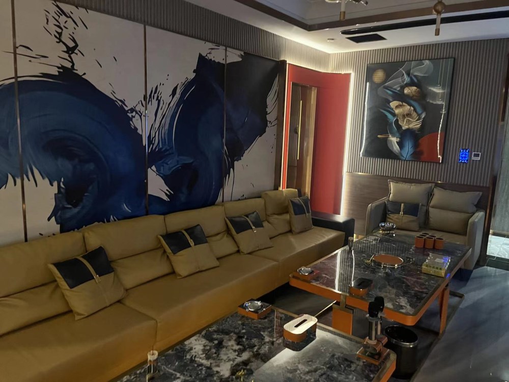 廣州KTV預(yù)訂，廣州KTV包廂預(yù)訂電話