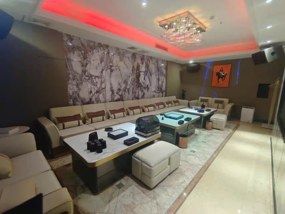 成都高端夜總會哪里好玩，【這篇文章讓你少吃虧】