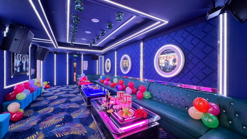 湖州繽紛年代娛樂會所